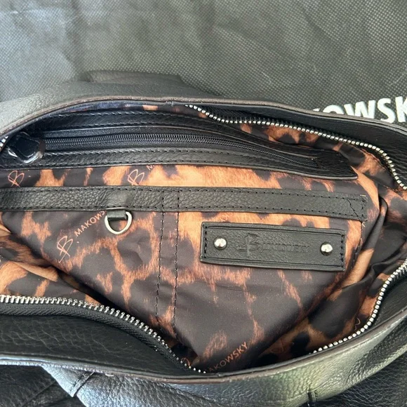 B. Makowsky Black Leather Bag - never used - Picture 7 of 9